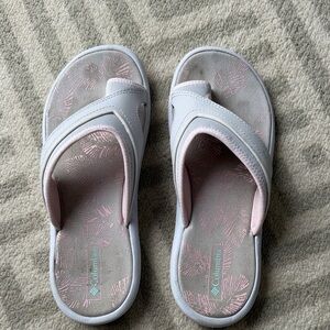 Columbia Light Gray and Soft Pink Slide Sandals